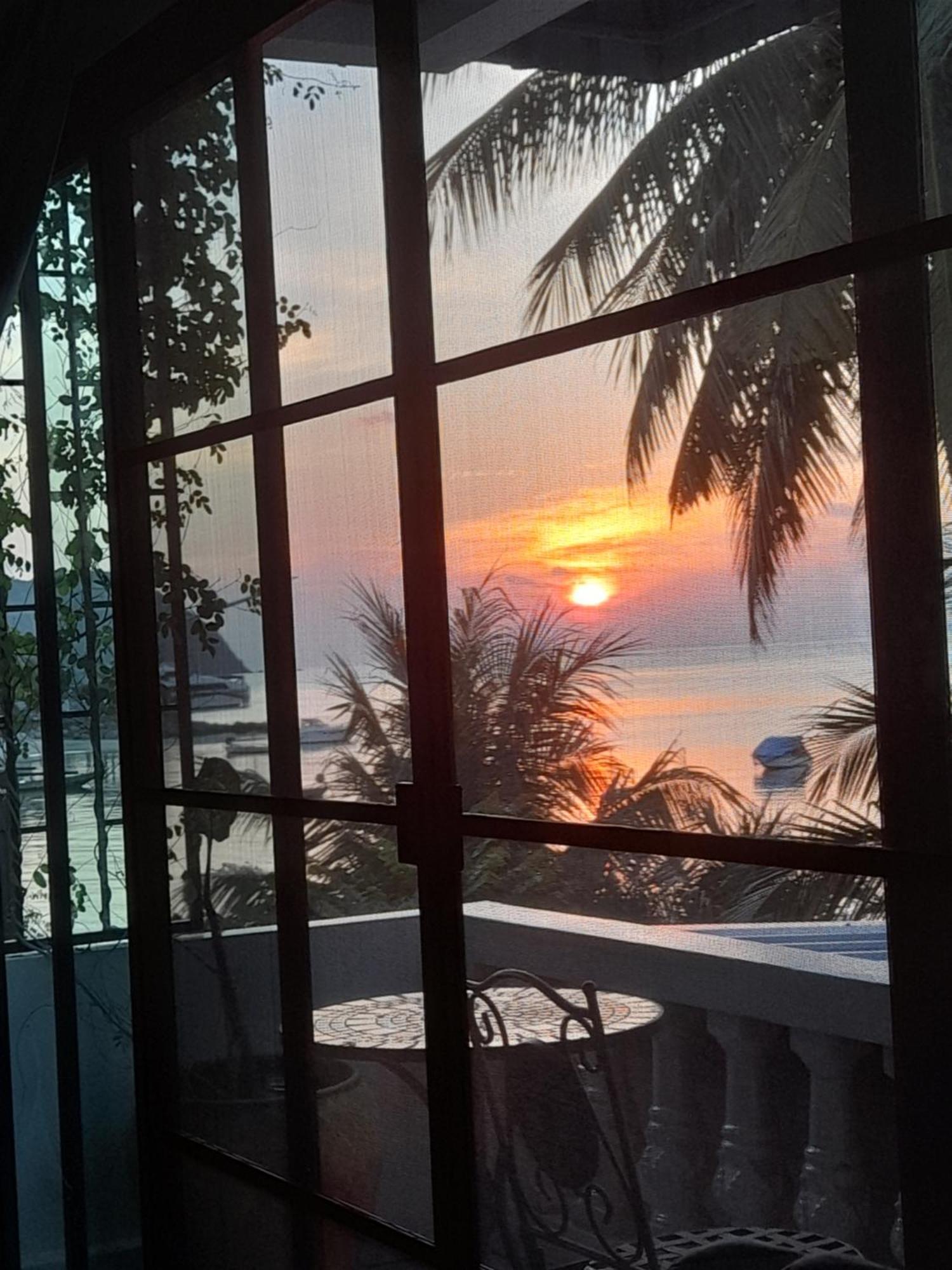Tea Moon Beach House Thongsala Exterior foto